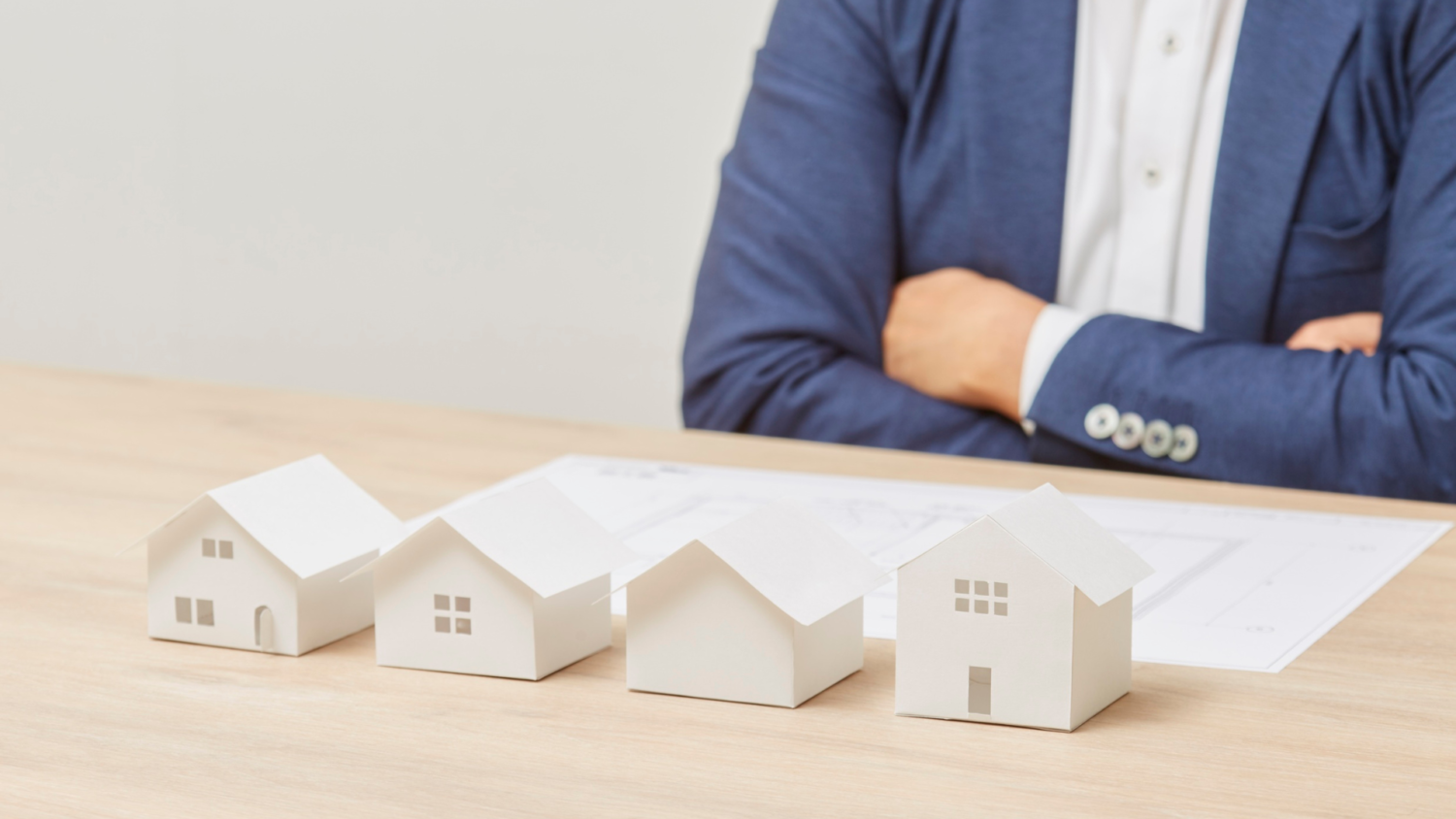 築40年の実家は建て替え?リノベーション?